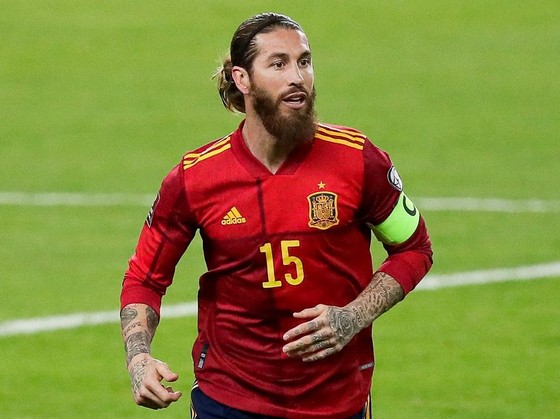 Por qué Sergio Ramos anunció su retiro de la selección española - Foto 1.