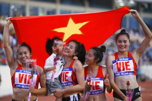 Cô gái vàng của Thể thao Việt Nam: Nhiều lần suýt bỏ hết để về với con - Ảnh 4.