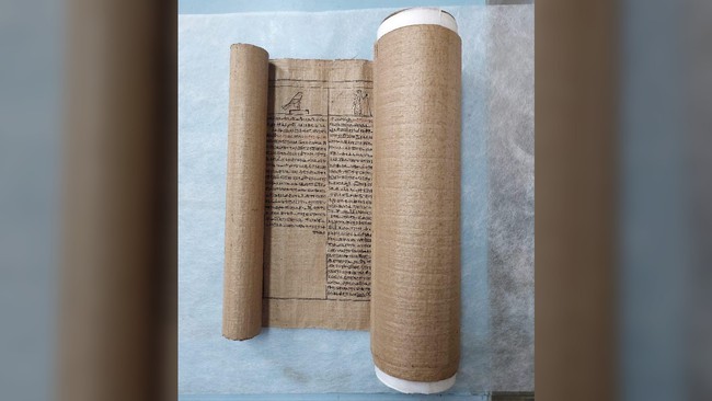 Ai Cập công bố cuốn sách còn nguyên vẹn từ 2.000 năm trước: Nhìn chữ “đọc vị” người viết - Ảnh 3.