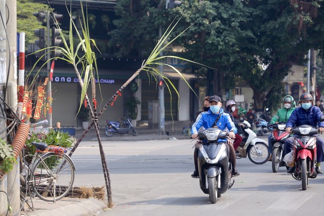 Miền Bắc chuyển sang rét khô, miền Trung tiếp tục mưa lớn - Ảnh 1.