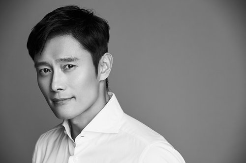 Loạt sao Hàn vướng bê bối trốn thuế: Kim Tae Hee, Song Hye Kyo từng gây rúng động