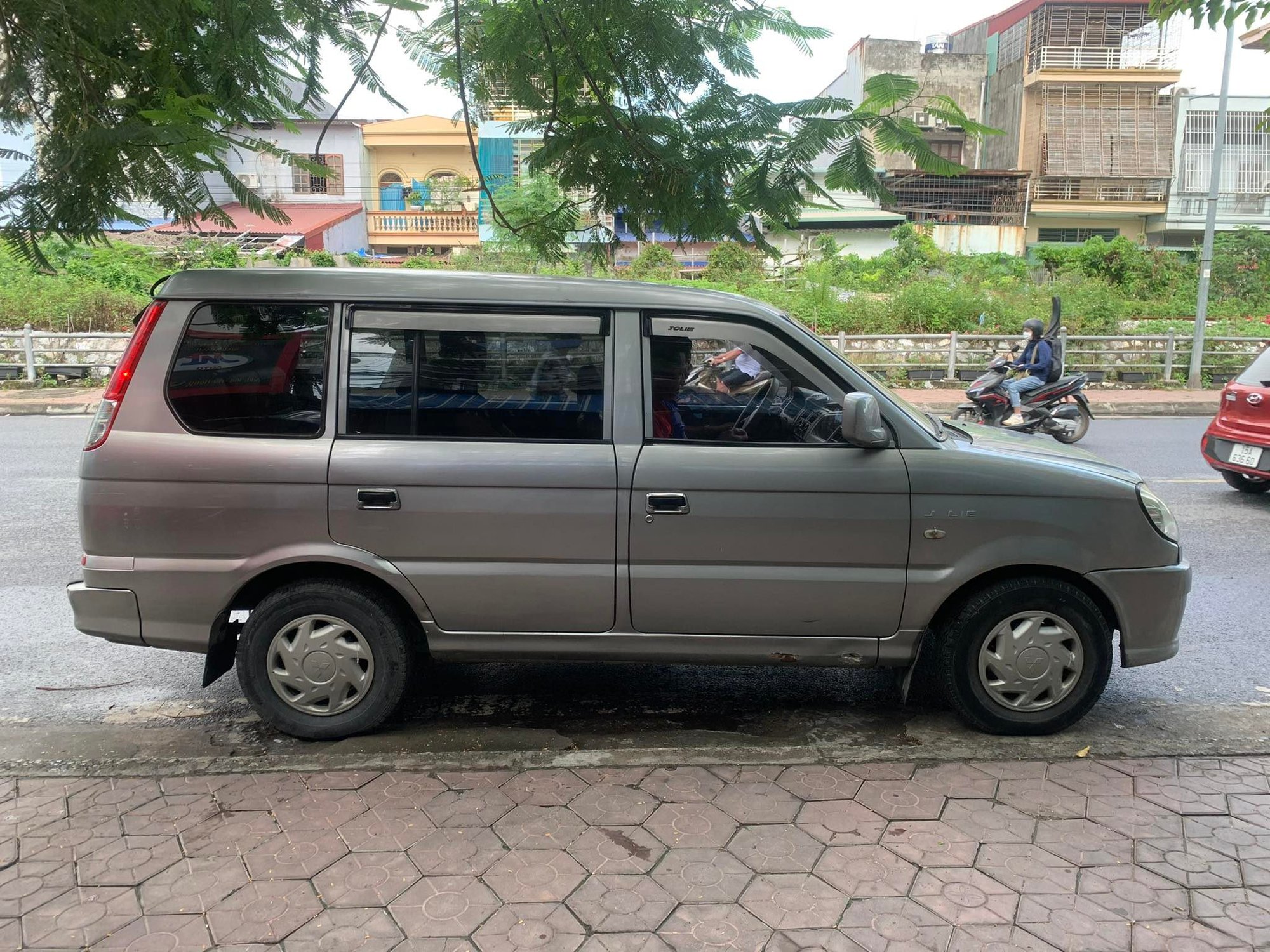 Chủ xe Hải Phòng chi hơn 300 triệu độ Mitsubishi Jolie thành G63: 6 tháng thi công, sửa cả khung gầm để lắp mâm 21 inch - Ảnh 14.