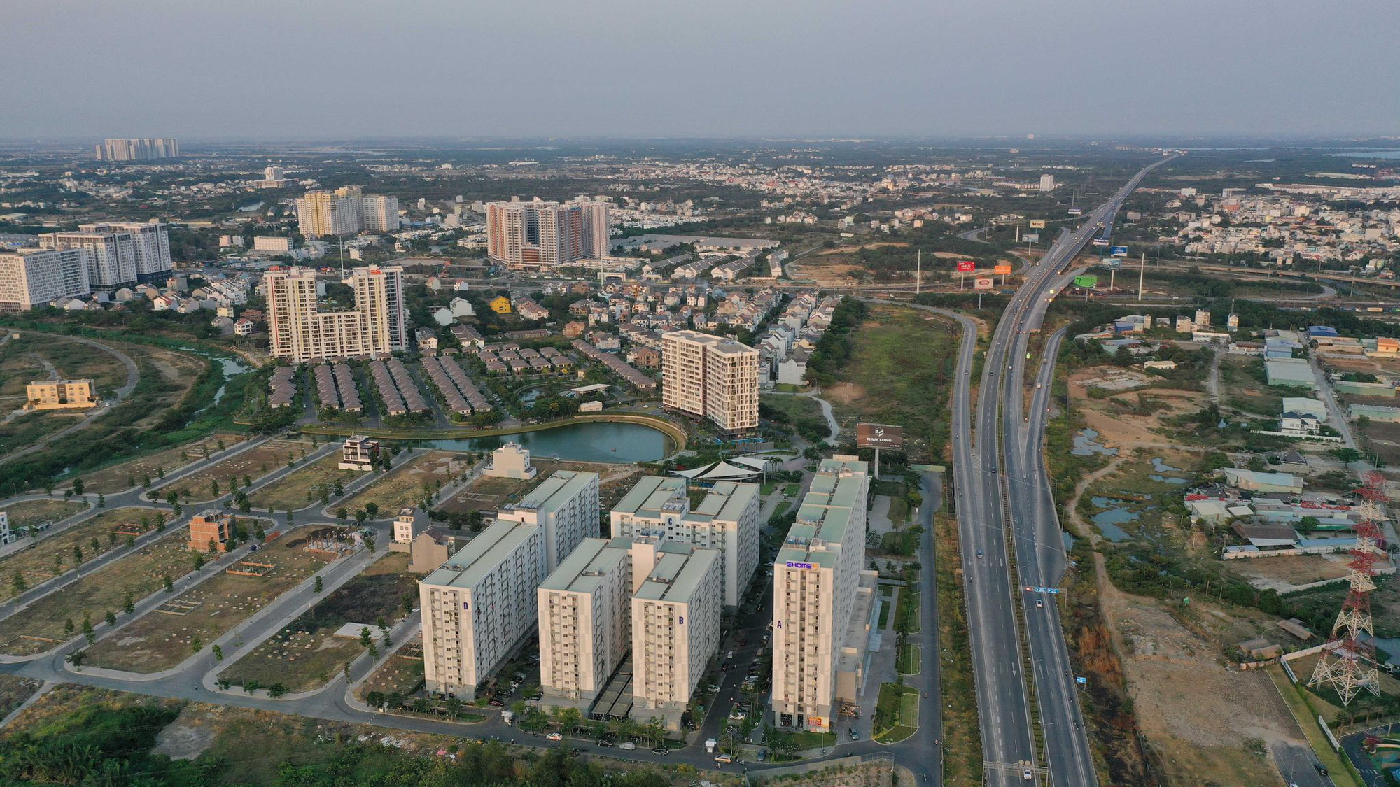 TP.HCM đề xuất: Ngôi nhà thứ hai có thể chịu phí trước bạ tối đa lên tới 1 tỷ đồng - Ảnh 1.