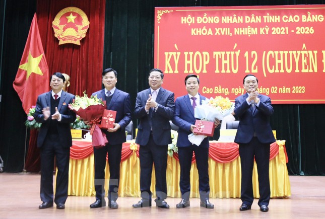 UBND tỉnh Cao Bằng có tân Phó Chủ tịch - Ảnh 1.