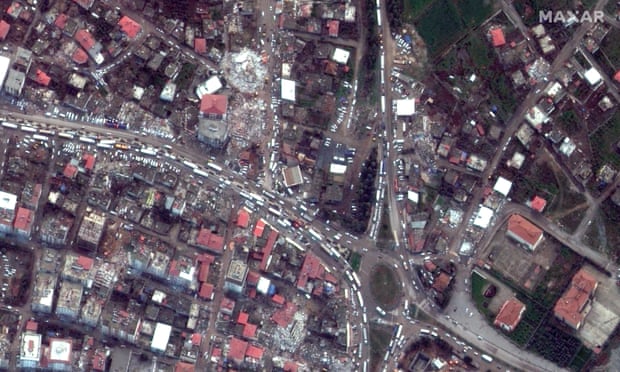 Những bức không ảnh cho thấy mức tàn phá khủng khiếp của động đất ở Thổ Nhĩ Kỳ và Syria - Ảnh 1.