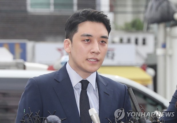  NÓNG: Seungri đã ra tù sau 1 năm 6 tháng, sớm hơn dự kiến 2 ngày - Ảnh 1.