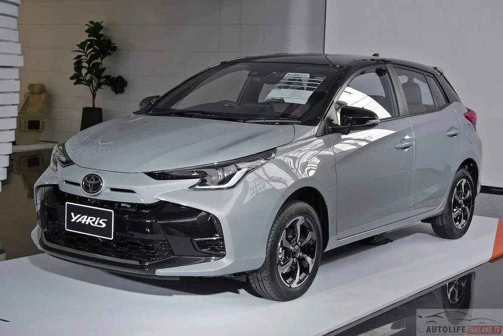 Toyota Yaris mới ra mắt này là bản xem trước Vios 2023 sắp bán ở Việt Nam: Mặt trước hầm hố, thêm công nghệ - Ảnh 1.