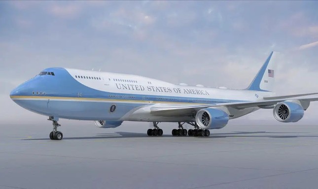 Tổng thống Biden quyết định màu sơn mới cho chuyên cơ Không lực Một - Ảnh 3.