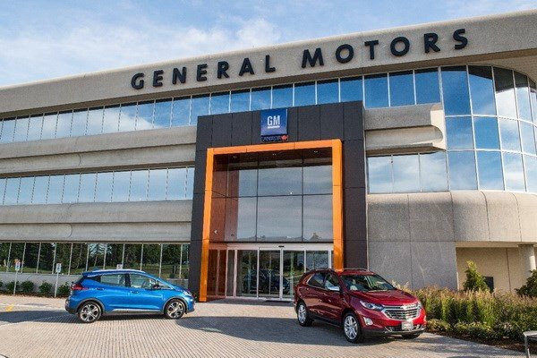 General Motors hợp tác với Microsoft tìm cách tạo ra một trợ lý ảo cho ô tô như ChatGPT - Ảnh 1.