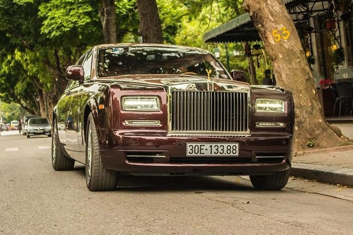 Quá tam ba bận nhưng chiếc Rolls-Royce của ông Trịnh Văn Quyết giảm giá gần 10 tỷ trong lần đấu giá thứ 6 vẫn trắng bên mua - Ảnh 1.