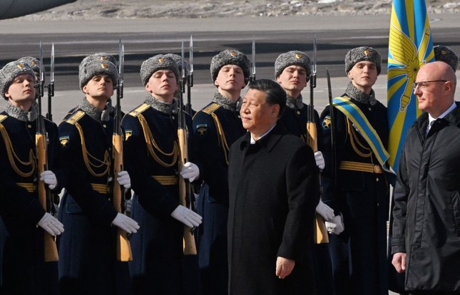 Tổng thống Nga nói thảo luận với Chủ tịch Trung Quốc về đề xuất hoà bình cho xung đột Ukraine - Ảnh 4.