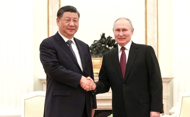 Tổng thống Nga nói thảo luận với Chủ tịch Trung Quốc về đề xuất hoà bình cho xung đột Ukraine - Ảnh 2.