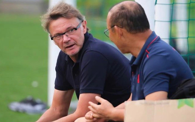 Triệu tập máy chạy từng sút tung lưới U18 Liverpool, U23 Iraq mang tới bài toán khó cho HLV Troussier - Ảnh 3.