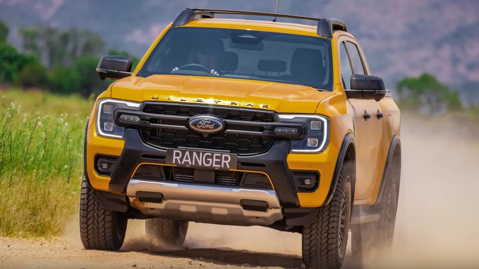 Ford Ranger lại thêm phiên bản mới: Giá cao hơn Wildtrak, sắp bán ở Việt Nam với tên gọi khác - Ảnh 2.