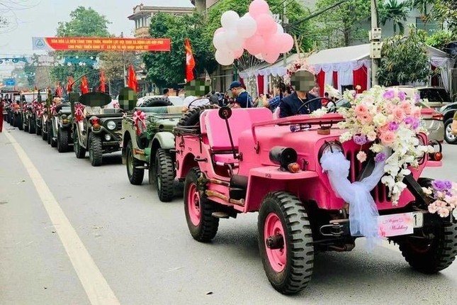 4 xe Jeep tham gia rước dâu ở Thái Nguyên có vấn đề - Ảnh 1.