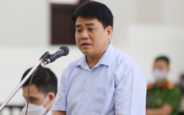 Mối quan hệ và lý do ông Nguyễn Đức Chung gọi người đang trốn nợ về làm dự án trồng cây xanh - Ảnh 1.
