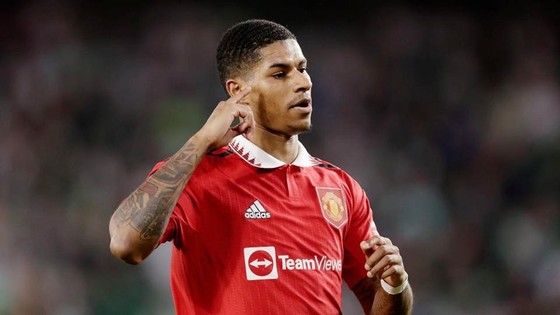 Guồng quay ngoại hạng Anh trở lại: Nóng chuyện Rashford, Haaland - Ảnh 1.