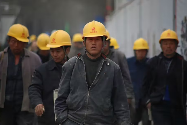 Chỉ trong 3 năm, lực lượng lao động Trung Quốc tụt mất 41 triệu người - gần bằng toàn bộ số lao động của Việt Nam - Ảnh 1.