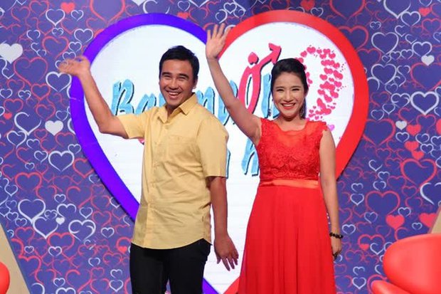 Xôn xao con gái MC Cát Tường đang du học đòi bỏ về nước vì mẹ bị ép nghỉ việc, thương mẹ nên còn đi làm thêm bưng phở - Ảnh 1. Xôn xao con gái MC Cát Tường đang du học đòi bỏ về nước vì mẹ bị ép nghỉ việc, thương mẹ nên còn đi làm thêm bưng phở - Ảnh 1.