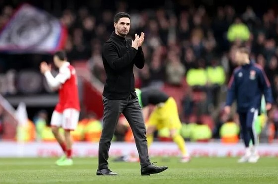 Mikel Arteta tiết lộ chìa khóa thành công nhờ chiến thuật đánh cắp từ Pep Guardiola - Ảnh 1.