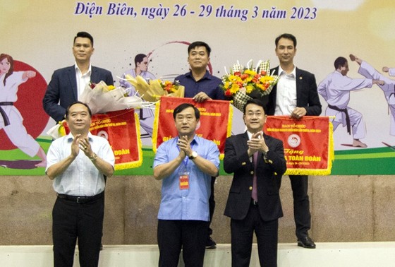 Giành 20 HCV, karate Hà Nội xếp nhất giải vô địch miền Bắc 2023 - Ảnh 1.