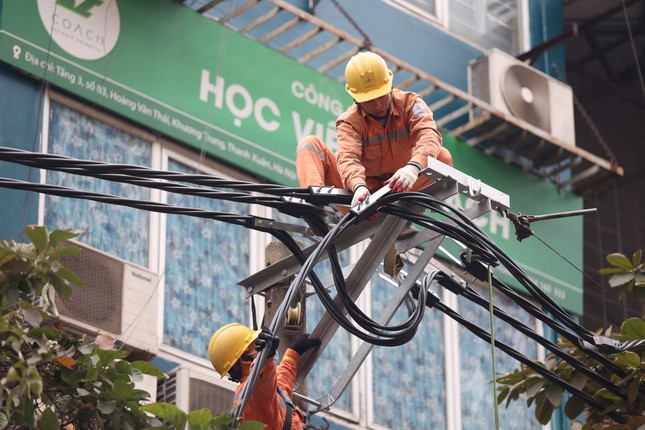  Tập đoàn điện lực Việt Nam đối diện mức lỗ kỷ lục  - Ảnh 1.