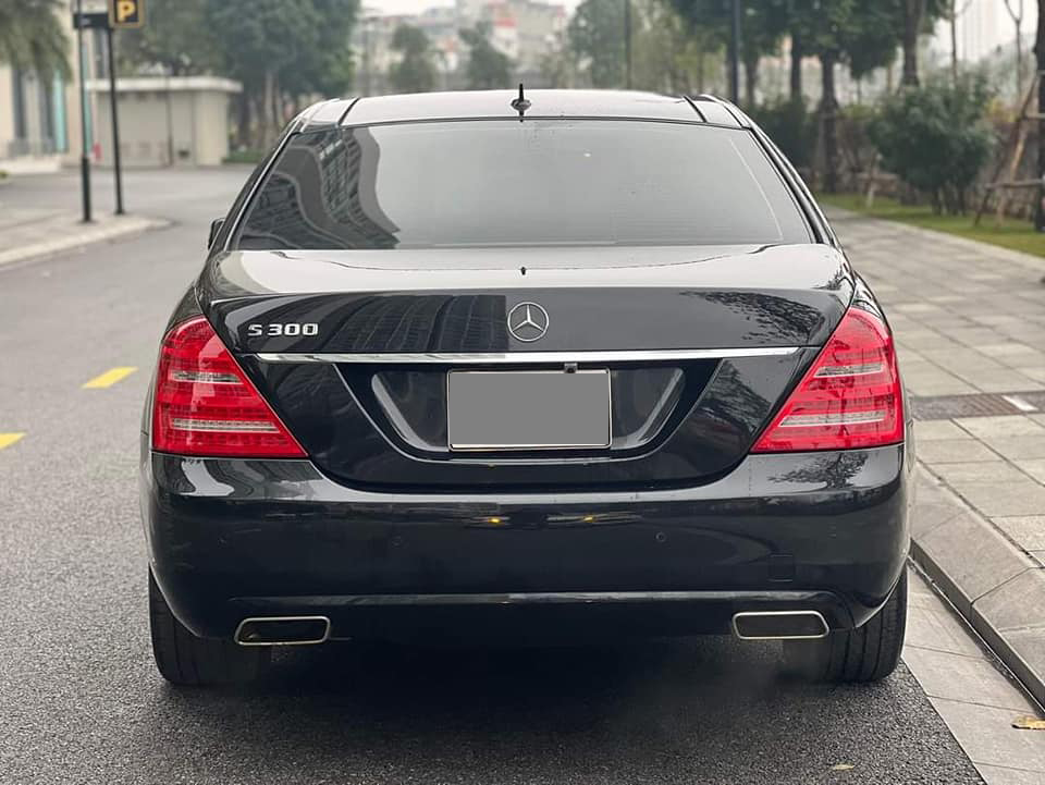 Thay vì mua Corolla Altis bản base, thử cân nhắc chiếc Mercedes S 300 này với giá hơn 700 triệu đồng - Ảnh 3.