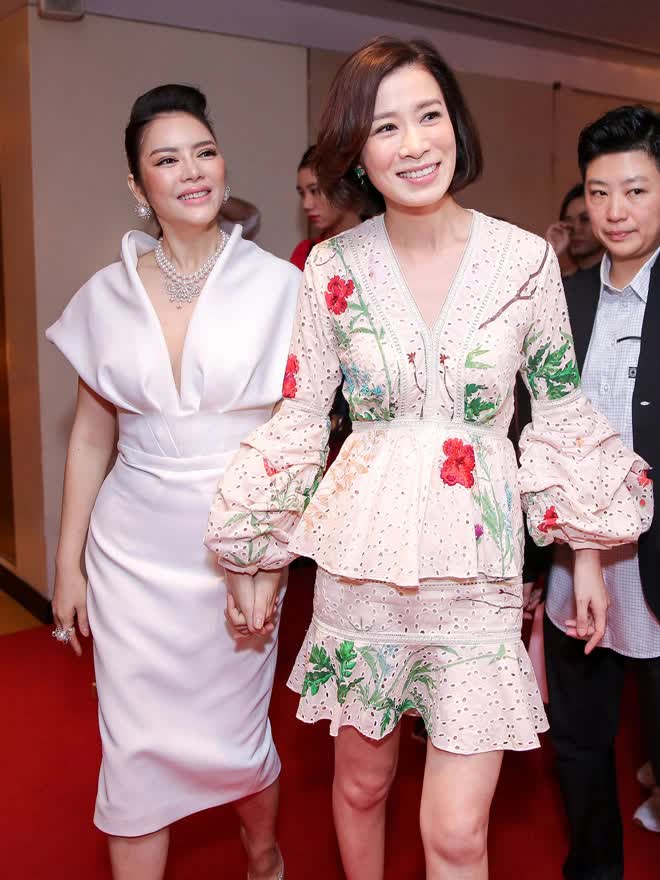 Khi mỹ nhân Việt đứng cạnh nhan sắc Hoa - Hàn: Chi Pu chỉ lép vế đúng một người, Kỳ Duyên chặt đẹp mỹ nhân không tuổi của Kbiz - Ảnh 9.