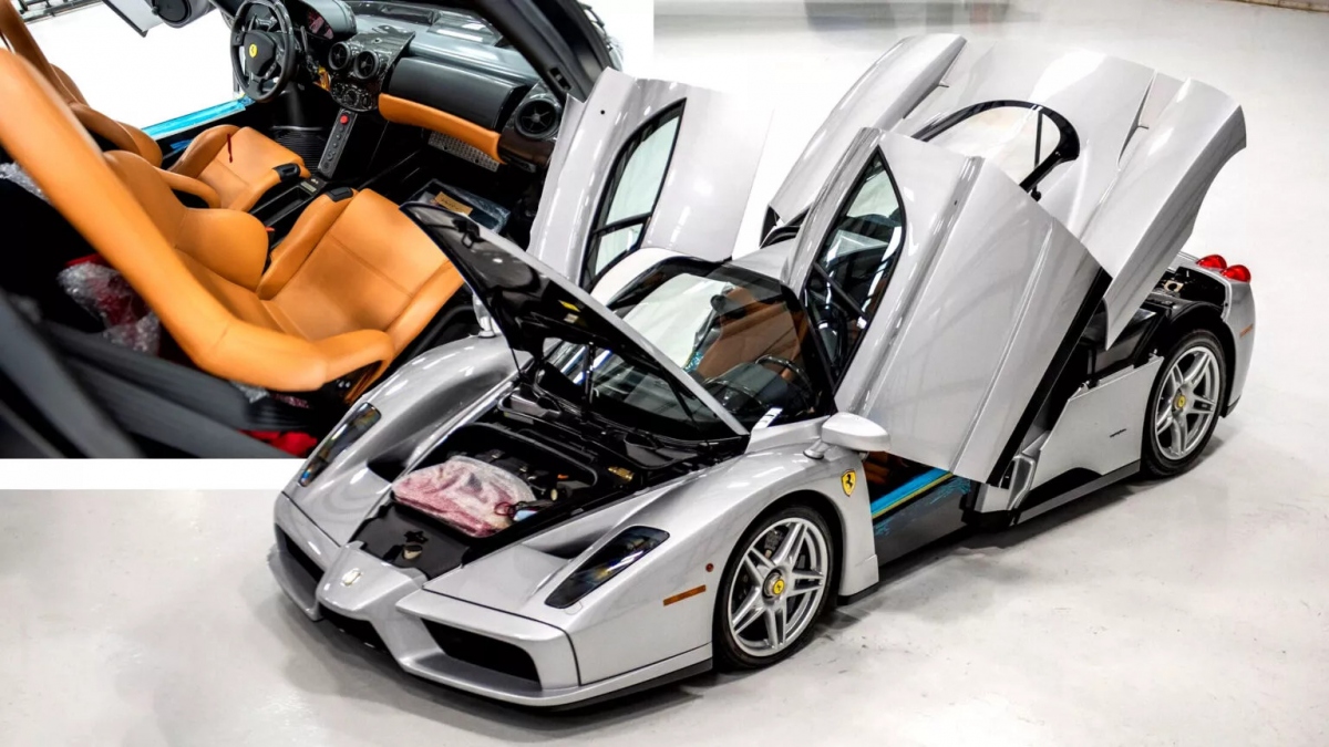 Rao bán Ferrari Enzo đời 2003 chưa qua đăng ký - Ảnh 1.