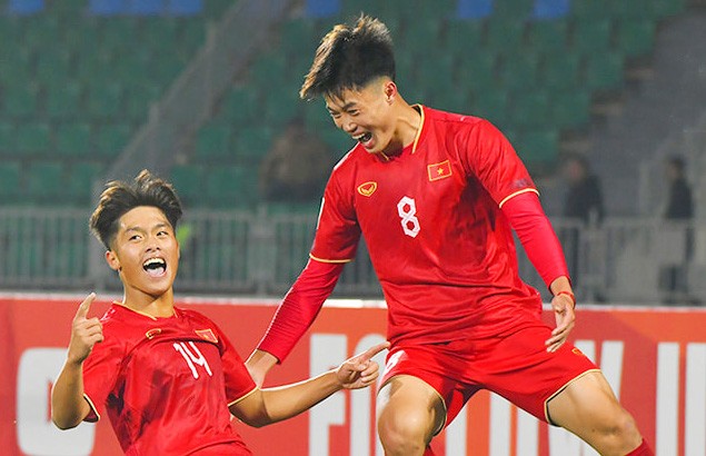 NHM Đông Nam Á trầm trồ trước màn trình diễn của U20 Việt Nam - Ảnh 2.