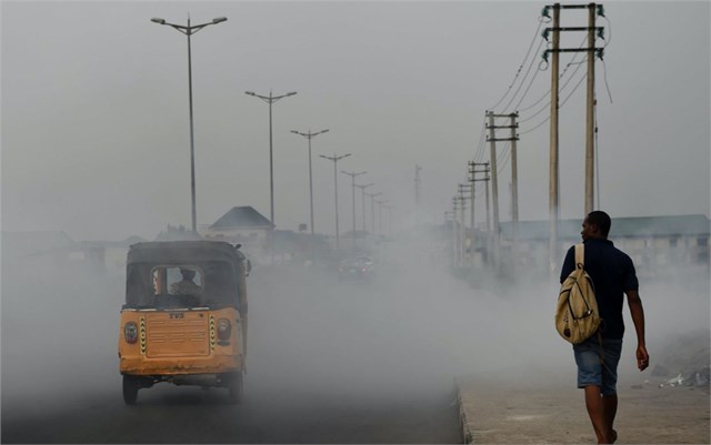 Ô nhiễm không khí kéo giảm tuổi thọ con người - Ảnh 1.