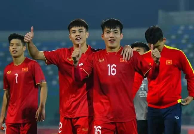 Báo Trung Quốc: ‘Giải châu Á có kịch bản điên rồ, Nhật Bản dễ gặp bi kịch bị loại của U20 Việt Nam’ - Ảnh 1.