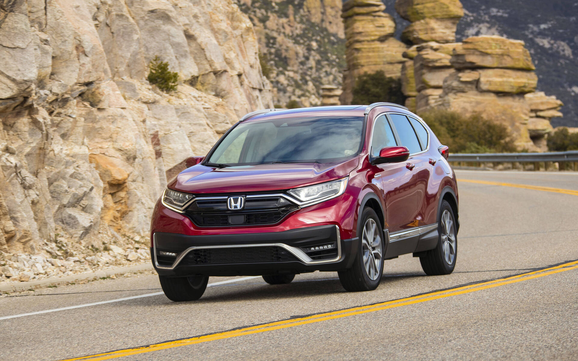 Bảng giá ô tô Honda tháng 3: Honda CR-V ưu đãi gần 70 triệu đồng - Ảnh 1.