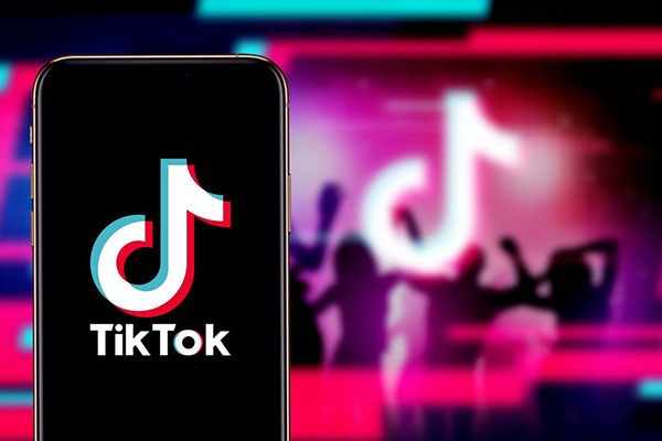 Ẩn họa từ TikTok: Thao túng tâm lý người dùng - Ảnh 1.