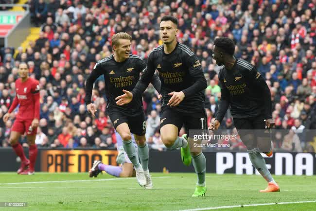 Tim đập chân run rời Liverpool, Arsenal đứng trước nguy cơ bị Man City vượt mặt - Ảnh 1.