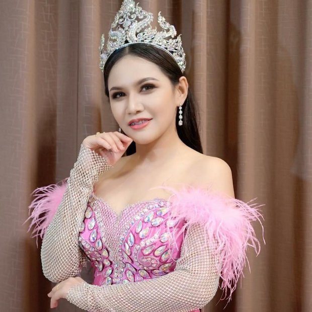  Nữ ca sĩ Thái Lan đột ngột qua đời ở tuổi 30 vì rơi xuống bể bơi sâu 2m - Ảnh 1.