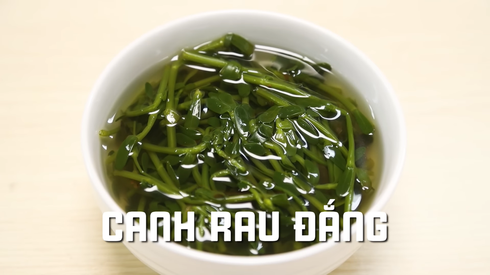 Khách Tây bùng nổ vị giác với các món chua cay ngọt đắng của ẩm thực ...