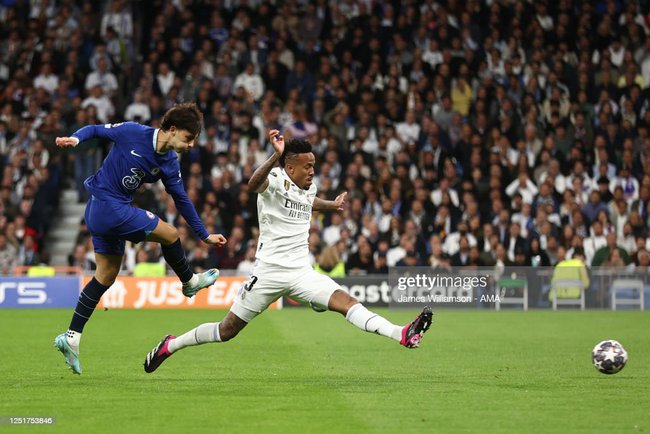 Champions League: Real Madrid bóp nghẹt Chelsea; AC Milan thể hiện bản lĩnh trước Napoli - Ảnh 1.