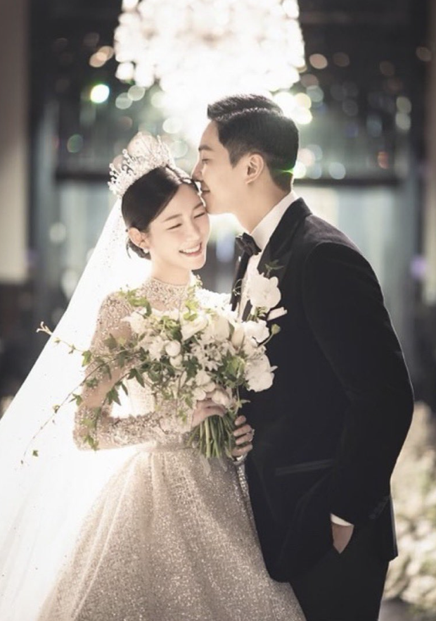 Lee Seung Gi lần đầu lên tiếng khi liên tục bị chế giễu vì cưới Lee Da In - Ảnh 2.