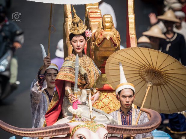 Loạt khoảnh khắc hóa nữ thần của các mỹ nhân Thái Lan mừng Tết Songkran: Baifern - Yaya khoe nhan sắc một 9 một 10 - Ảnh 5.