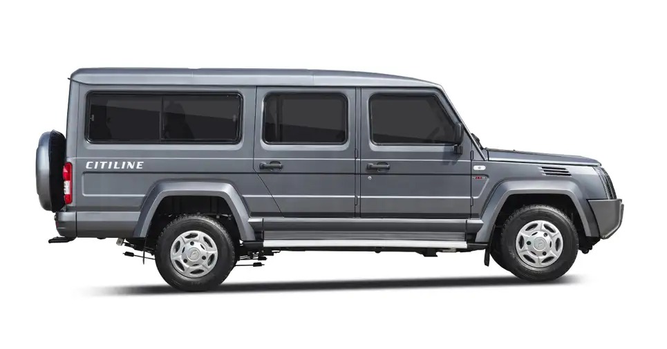 Độc lạ SUV 10 chỗ giống G-Class: Không có cửa lùa, nghĩ cảnh ra vào hàng ghế 4 đã thấy mệt - Ảnh 2.