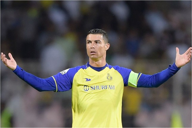 Lộ lý do thực sự khiến thầy của Ronaldo bị đuổi khỏi Al Nassr - Ảnh 2.