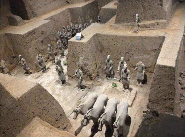 Lăng mộ của Tần Thủy Hoàng rỗng hay đặc: Chuyên gia quyết định khoan hơn 40.000 lỗ bên trên mới tìm ra manh mối quan trọng - Ảnh 8.