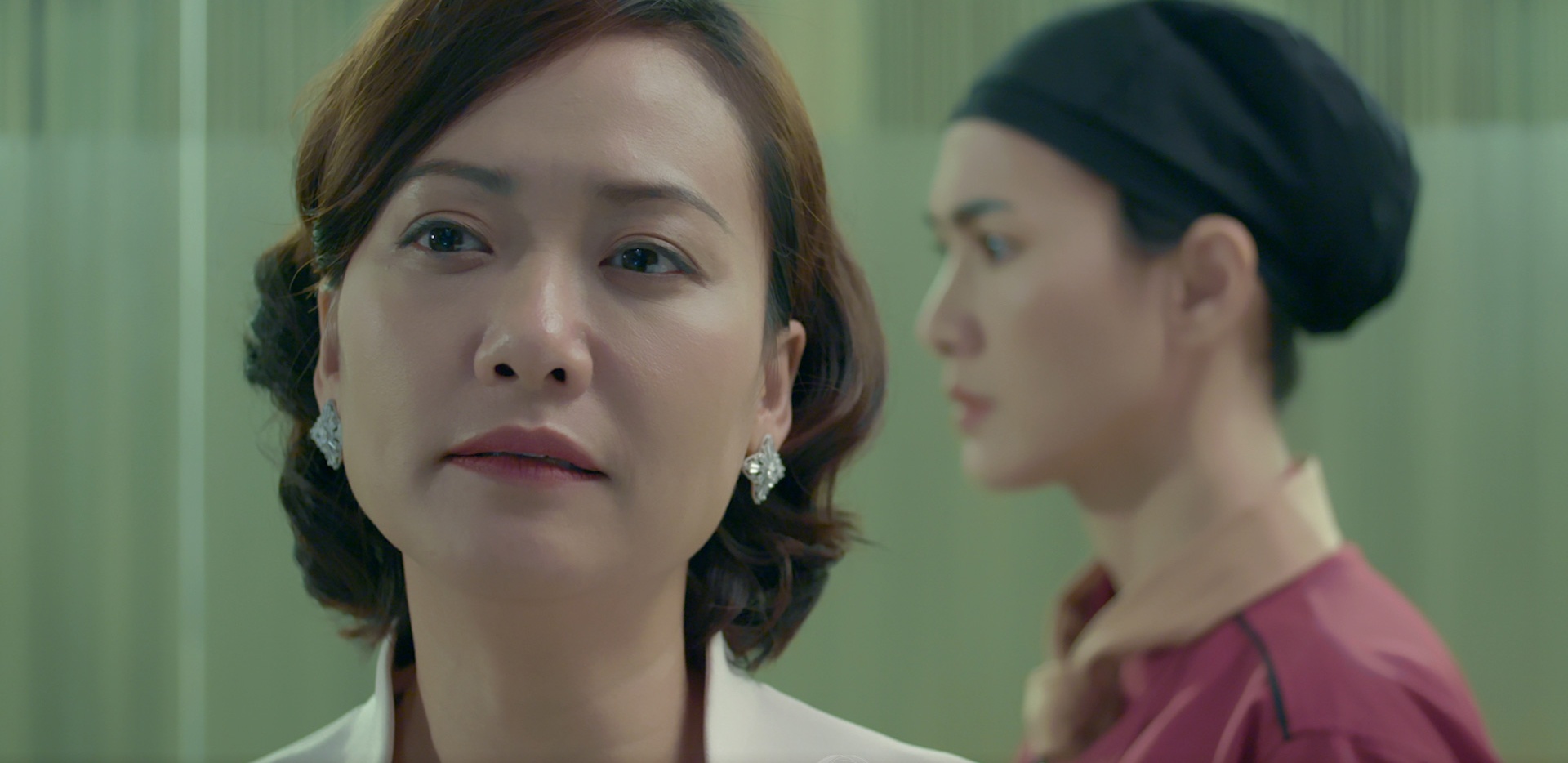 Xuất hiện phim Việt khiến khán giả nổi da gà vì màn cãi nhau của mẹ chồng - nàng dâu nhà tài phiệt - Ảnh 2.