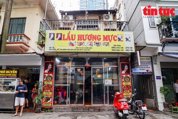  Hà Nội: Tạm đình chỉ hoạt động nhà hàng bị tố cho khách dùng nước lẩu thừa - Ảnh 1.