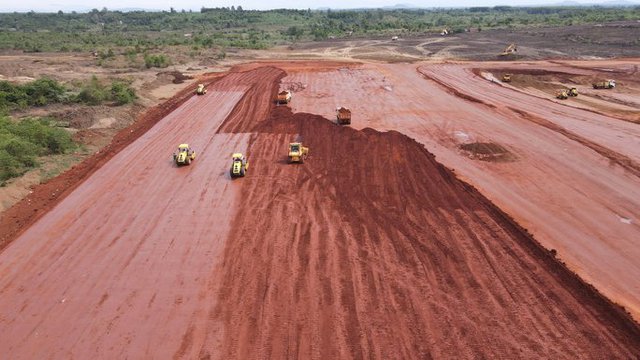 Sân bay Long Thành chậm tiến độ, Thủ tướng gửi công điện yêu cầu làm rõ - Ảnh 1.