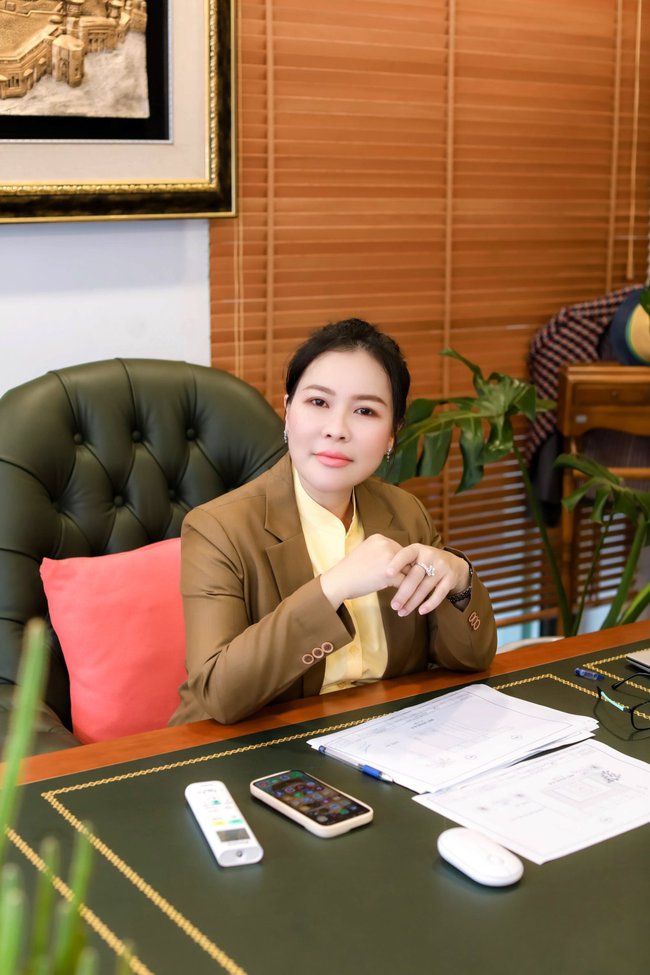 Vợ CEO của diễn viên Quý Bình: Anh Bình nói là mình phải dạ thưa, anh nói là mình phải nghe - Ảnh 3.