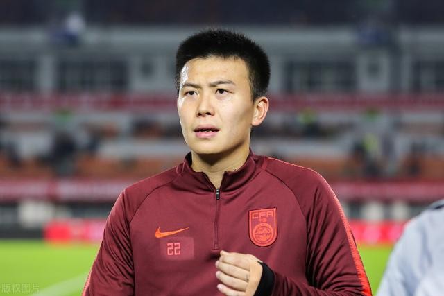 Cựu tuyển thủ U23 Trung Quốc kết liễu cuộc đời ở tuổi 25 - Ảnh 1.