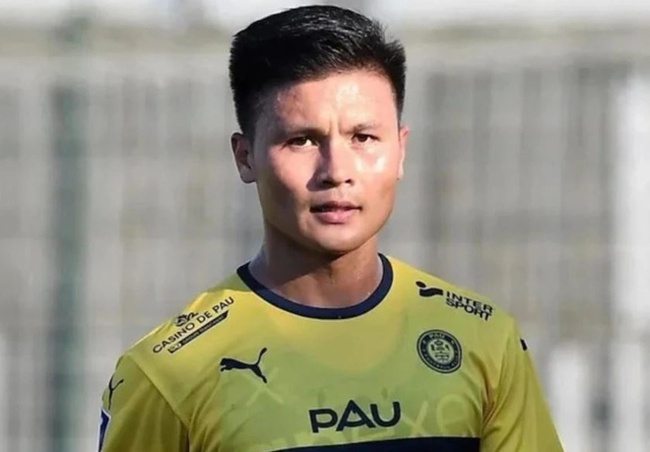 Quang Hải nhận thêm hung tin tại Pau FC trước ngày trở lại Việt Nam - Ảnh 2.