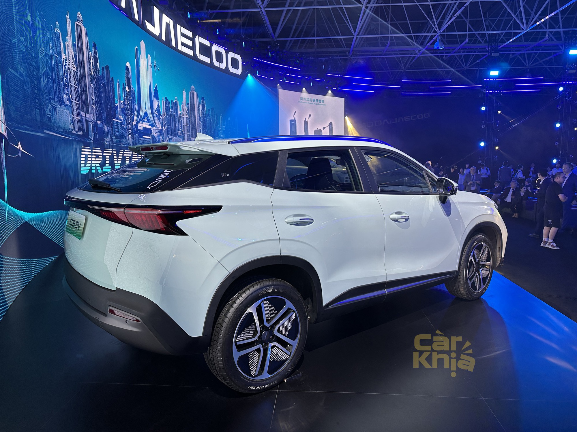 Omoda C5 EV về Việt Nam cuối năm nay: Đấu Corolla Cross bằng giá Seltos - Ảnh 13.